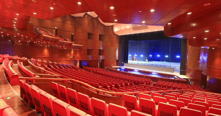 慈溪大劇院即將開放，市民文藝生活迎來新篇章